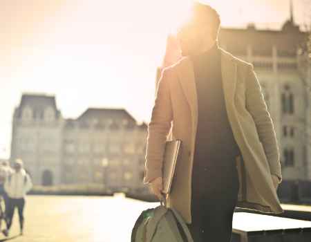 体育评论员培训与招募